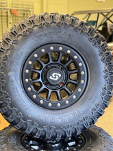 Load image into Gallery viewer, 30&quot; SEDONA TRAIL SAW 14&quot; SEDONA SANO BEADLOCK WHEEL TIRE SET CANAM 4/137
