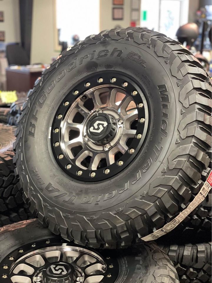 30” BFG MUD TERRAIN 14” SEDONA SANO BEADLOCK WHEEL TIRE SET 4/137 CANAM