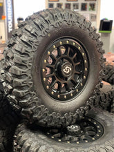 Load image into Gallery viewer, 30” SEDONA TRAIL SAW 15” SEDONA SANO BEADLOCK WHEEL TIRE SET CANAM 4/137
