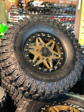 Load image into Gallery viewer, 32” SEDONA TRAIL SAW TIRE 15” SEDONA SPLIT SIX BEADLOCK WHEEL 4/137 CANAM
