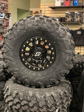 Load image into Gallery viewer, 32” MAXXIS CARNIVORE 14” SEDONA BEADLOCK WHEEL TIRE SET CANAM 4/137
