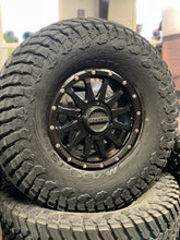 Load image into Gallery viewer, 32” MAXXIS LIBERTY 15” RACELINE TROPHY CANAM WHEEL TIRE SET
