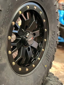 33” SYSTEM 3 RT 320 TIRES 15” SYSTEM 3 SB-4 BEADLOCK WHEELS 4/137 CANAM